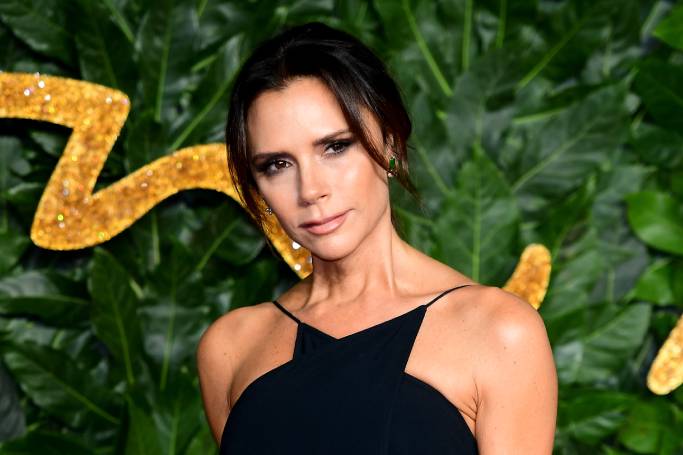 Victoria Beckham’s Facialist Shares The Star’s Daily Skin Routine – And ...