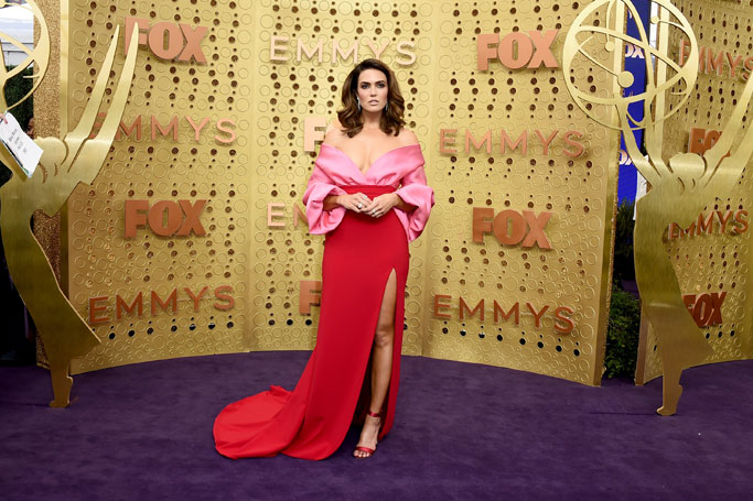 Red-and-Pink Color Blocking Makes an Unlikely Comeback at the Emmys