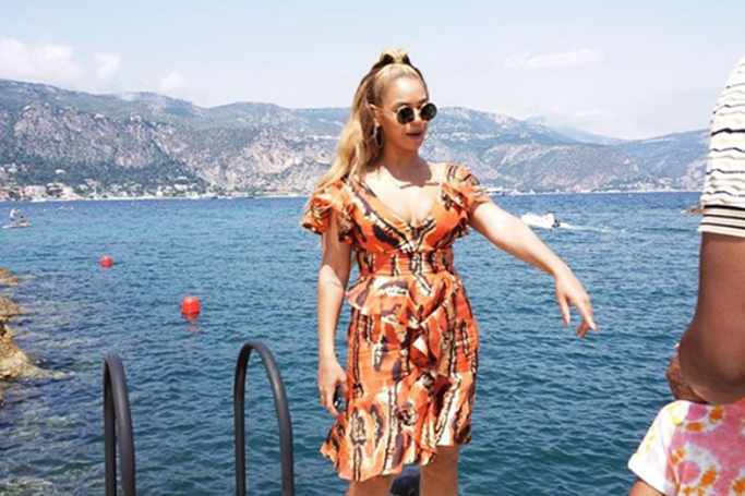 Celebrity Holiday Snaps From Summer 2018 