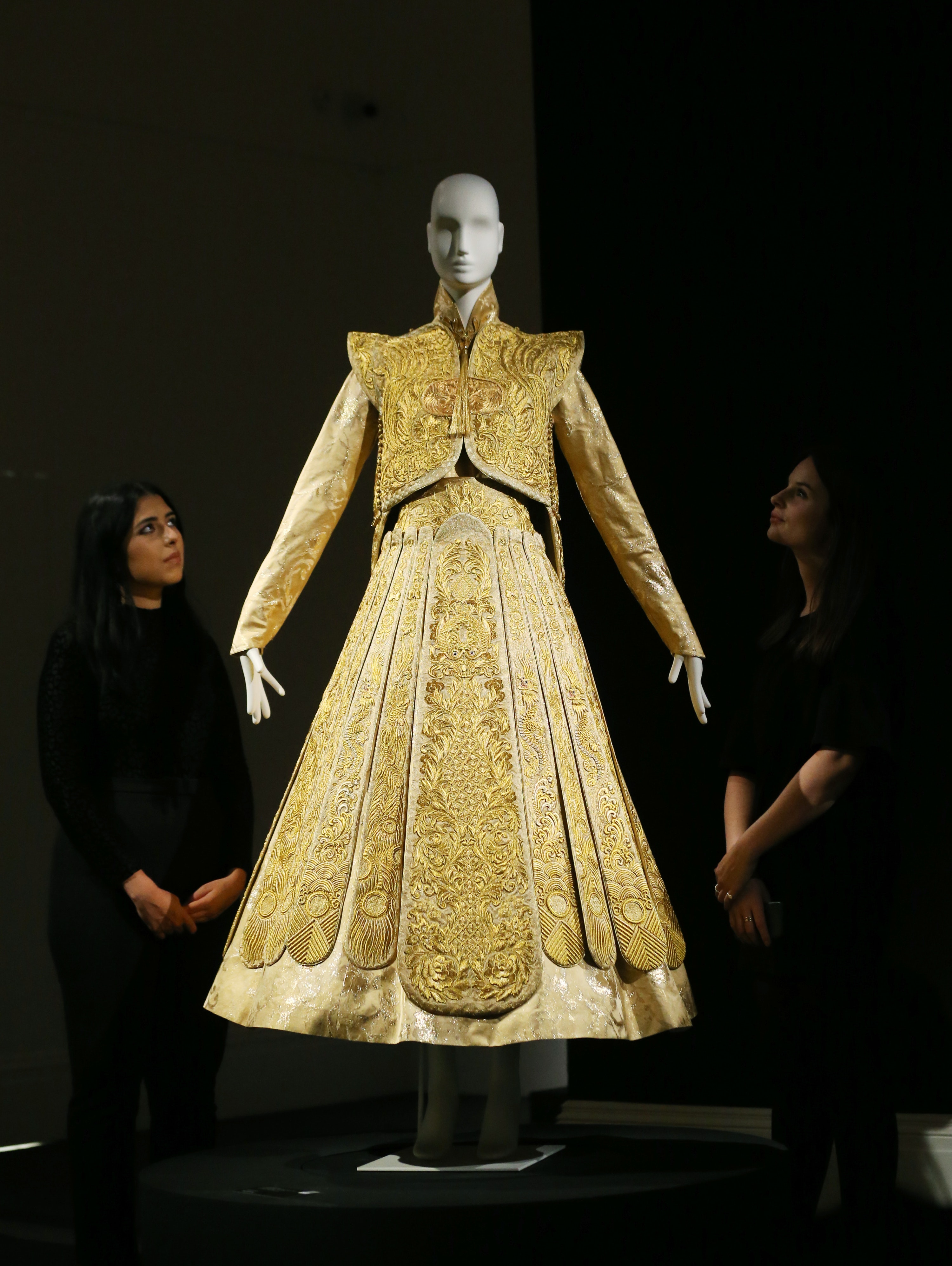 Most Expensive Dress In The World 2024 - Hedi Raeann