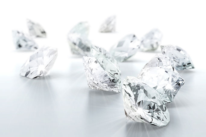 A Guide to The 4 C's of Diamonds