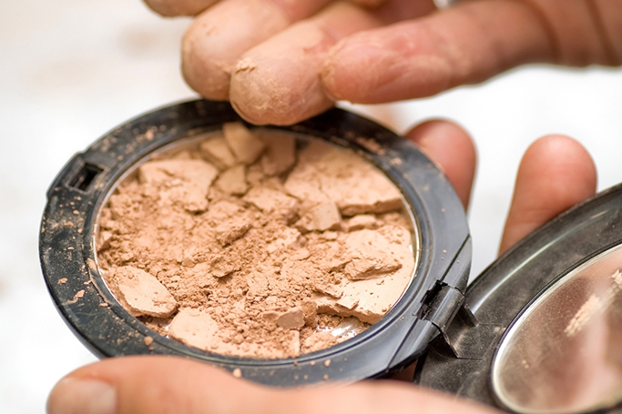 How To Fix Broken Or Shattered Makeup Products
