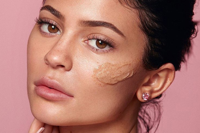 Kylie Skin Walnut Face Scrub