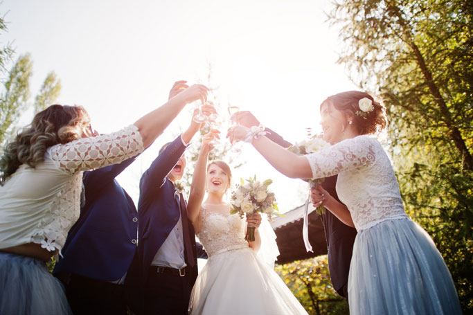 10 Money-Saving Tips for Couples Getting Married And Guests