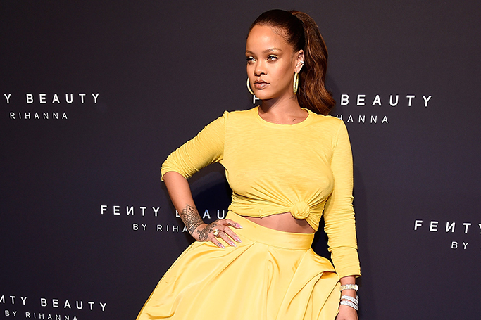 Rihanna Wears Oscar de La Renta for Fenty Beauty Launch - Rihanna