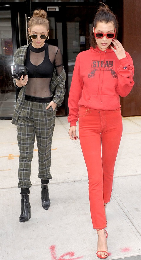 The Hadid Sisters' Top 2017 Street-Style Looks The Hadid Sisters' Top 2017 Street-Style Looks