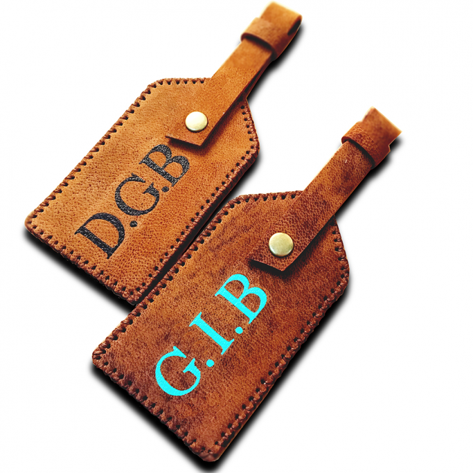 Leather luggage tags Best Travel Accessories in Dubai 2