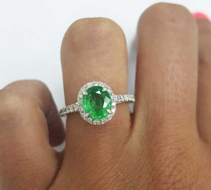 Is It Always Quality vs. Affordability When It Comes to Diamonds? Is It Always Quality vs. Affordability When It Comes to Diamonds?