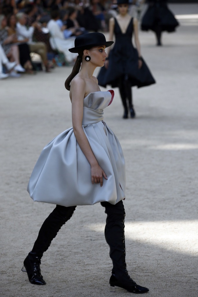 Chanel Fall 2017 Couture Show Chanel Fall 2017 Couture Show