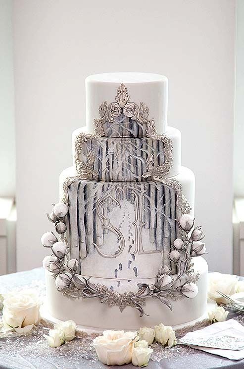 Winter wedding cake winter wedding inspiration in Dubai