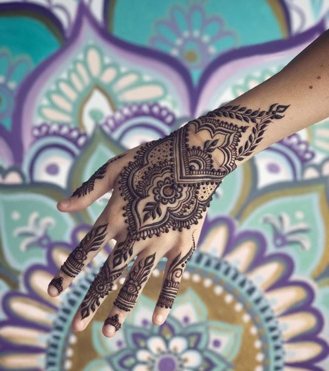 12 Henna Design Ideas Perfect For Eid Ewmoda