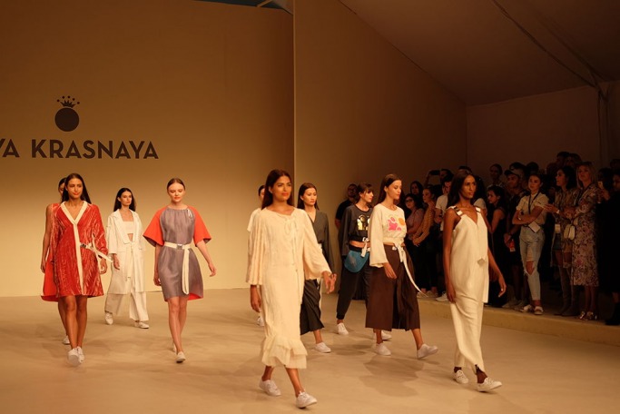 Asya Karsnaya Fashion Show Asya Karsnaya Fashion Show