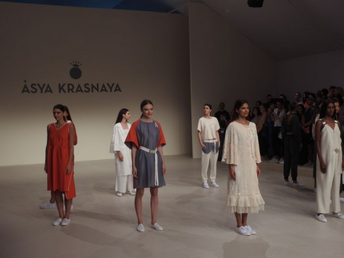 Asya Karsnaya Fashion Show 