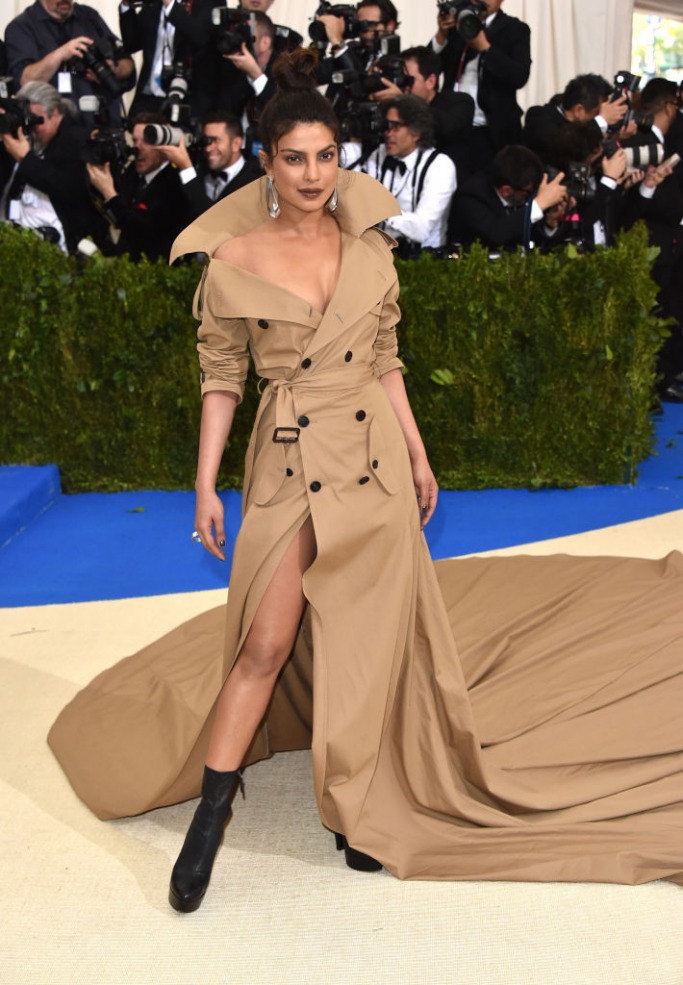 Bollywood Divas Fail To Slay At The MET Gala 2017 Bollywood Divas Fail To Slay At The MET Gala 2017