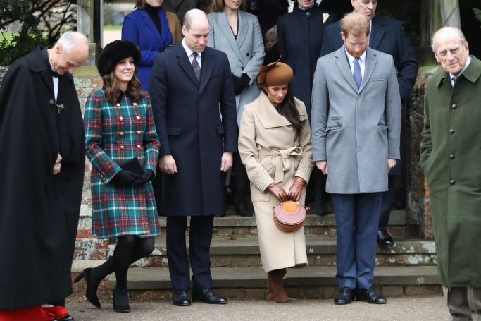 Meghan Markle's first royal curtsey Kate Middleton and Meghan Markle Christmas Day