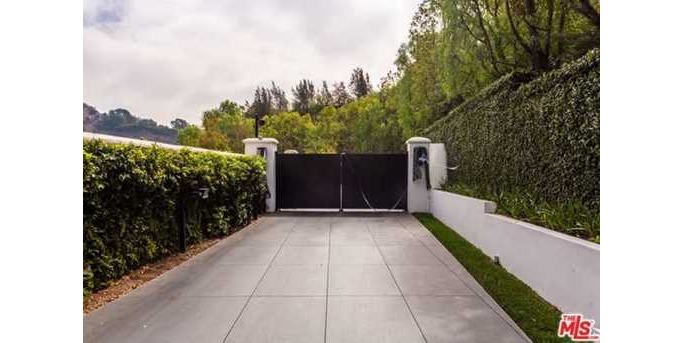 image credit: coldwellbankerhomes.com image credit: coldwellbankerhomes.com