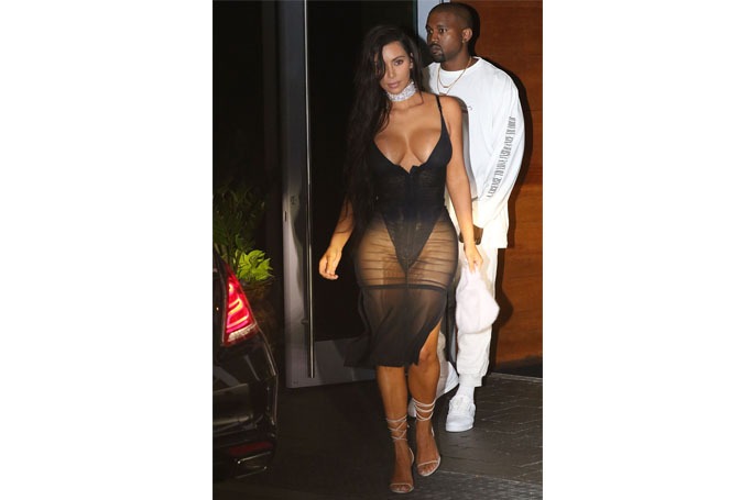 kim kardashian outfits 2016