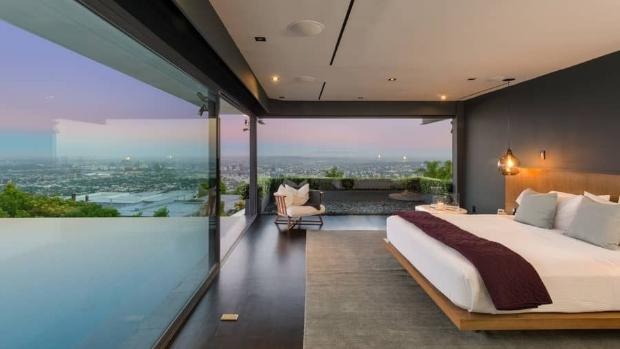 Matthew Perry's Gorgeous LA Home Matthew Perry's Gorgeous LA Home