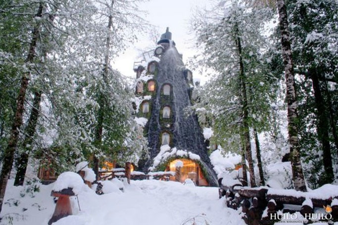 Montaña Mágica Lodge, Huilo Huilo, Chile