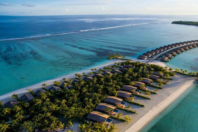 The World's First 100% Solar-Powered Luxury Resort The World's First 100% Solar-Powered Luxury Resort