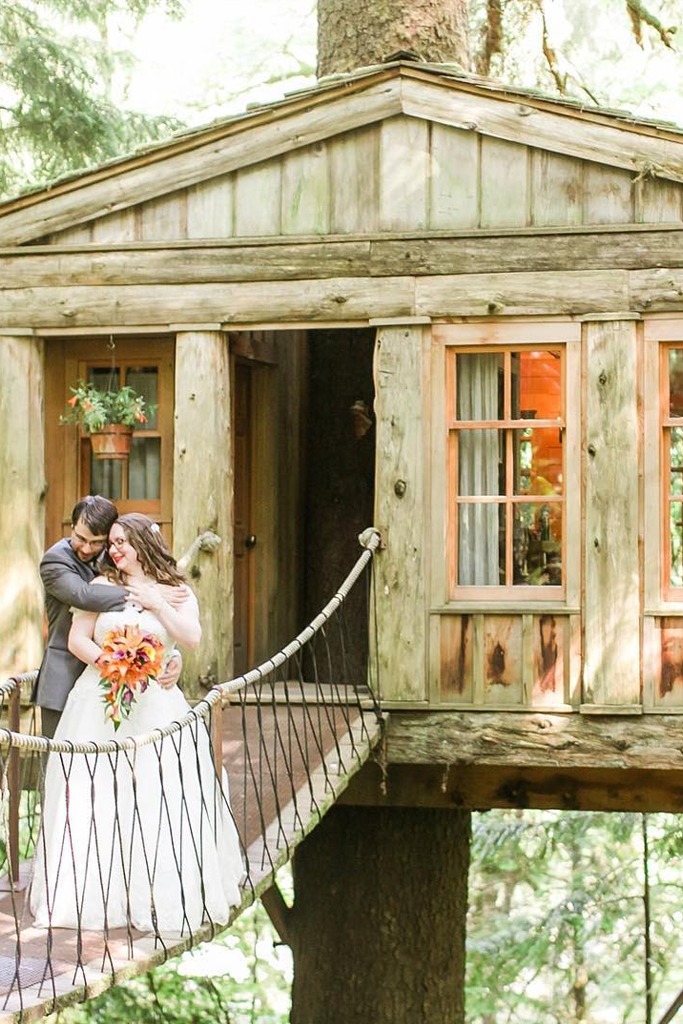image credit: treehousepoint/Instagram image credit: treehousepoint/Instagram