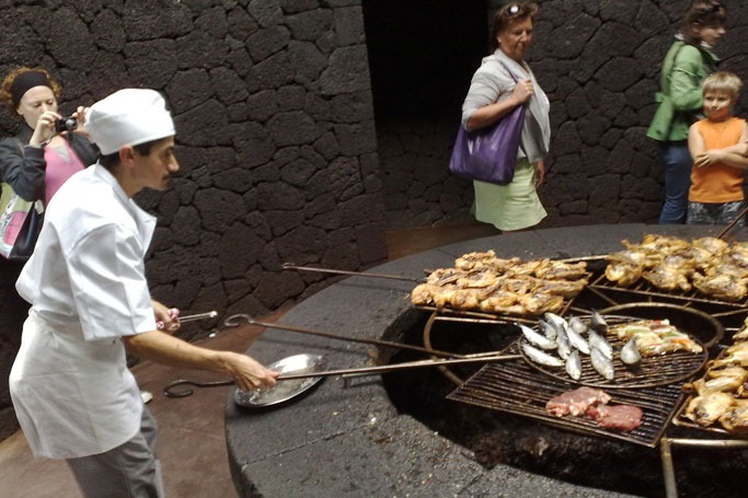  El Diablo - Volcano Restaurant