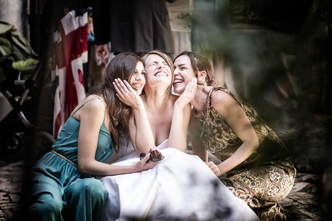image credit: ispwp.com 15 Stunning Wedding Shots Show Love Knows No Bounds