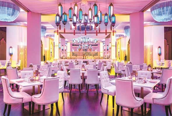 Experience a Lavish Dubai Iftar Experience a Lavish Dubai Iftar