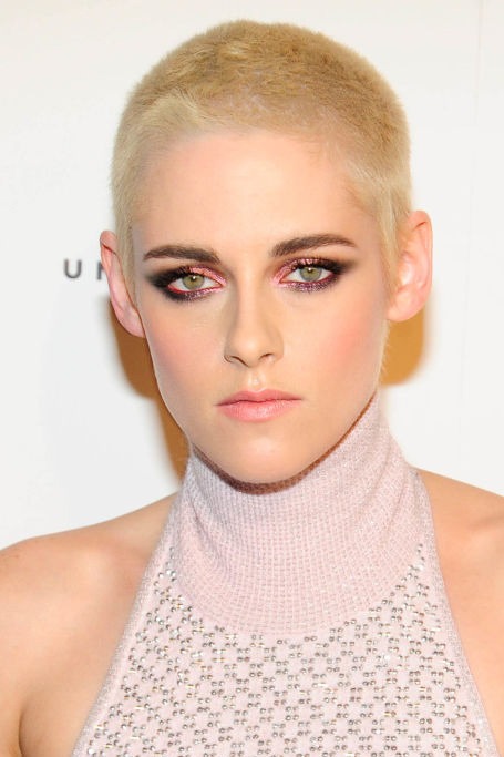 7 Female Celebs Who Shaved Their Head