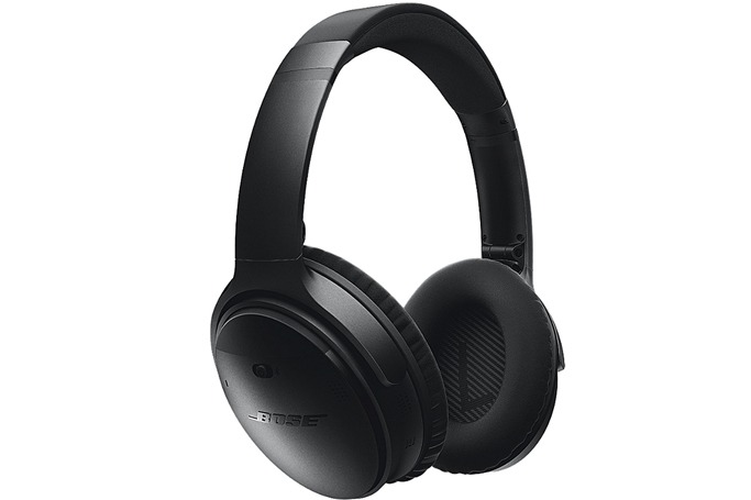 QuietComfort 35 wireless headphones by BOSE