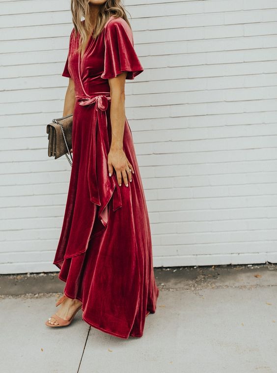 Velvet touch What do guests wear at a winter wedding?