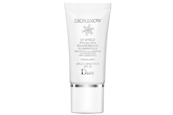 Dior - 'Diorsnow' Brightening Illuminating UV Protection with Sunscreen Broad Spectrum Translucent SPF 50