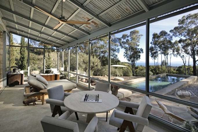 Inside Ellen DeGeneres' Gorgeous $45 Million Home Inside Ellen DeGeneres' Gorgeous $45 Million Home