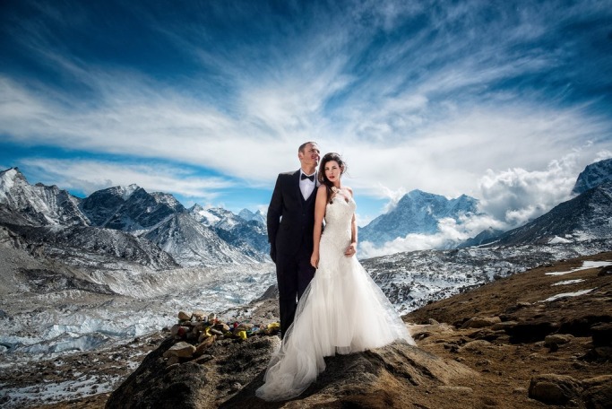James Sissom and Ashley Schmieder get married on Mount Everest
