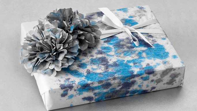 Inspiration for Christmas gift wrapping How To Wrap Your Gifts This Christmas