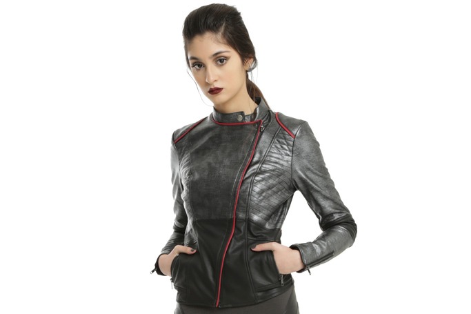 Hot Topic - Star Wars Her Universe Phasma Jacket