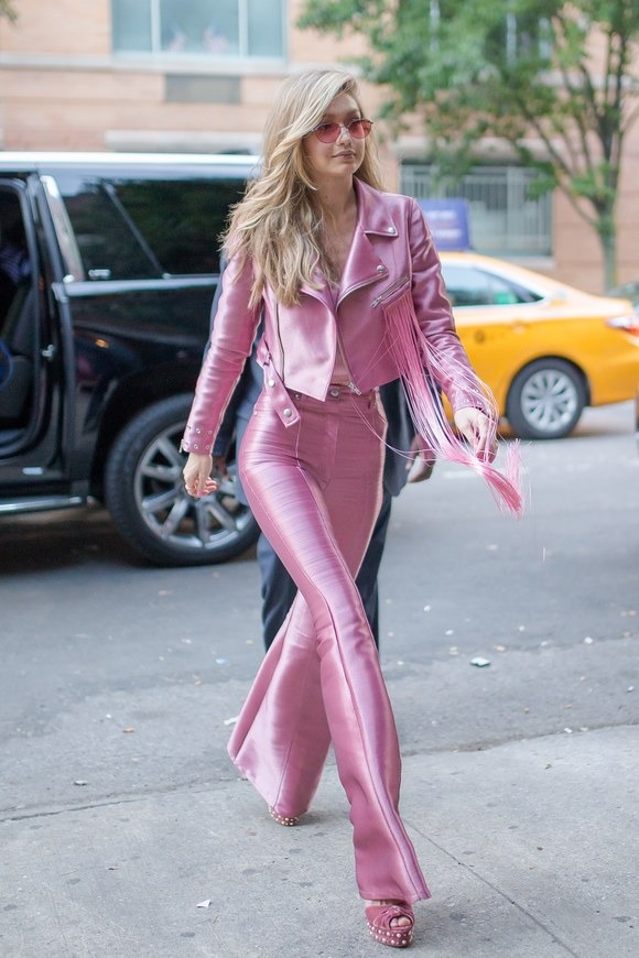 gigi hadid channels her inner elle woods and lizzie mcguire