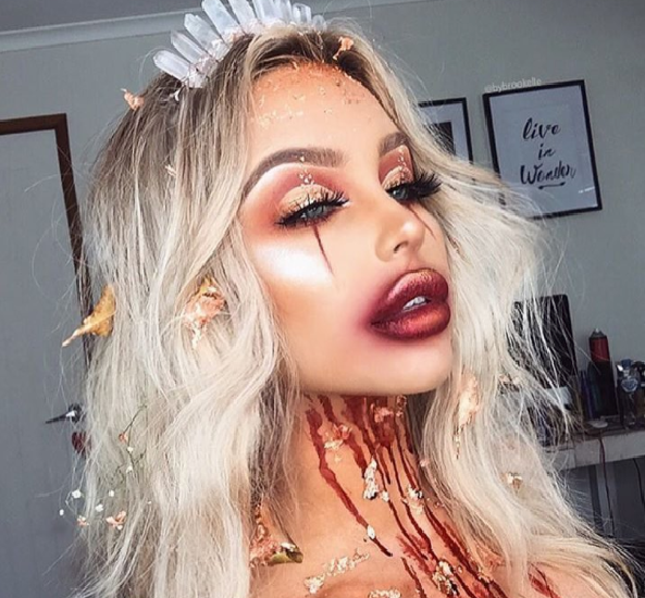 Top Halloween Make-up Looks And Ideas 