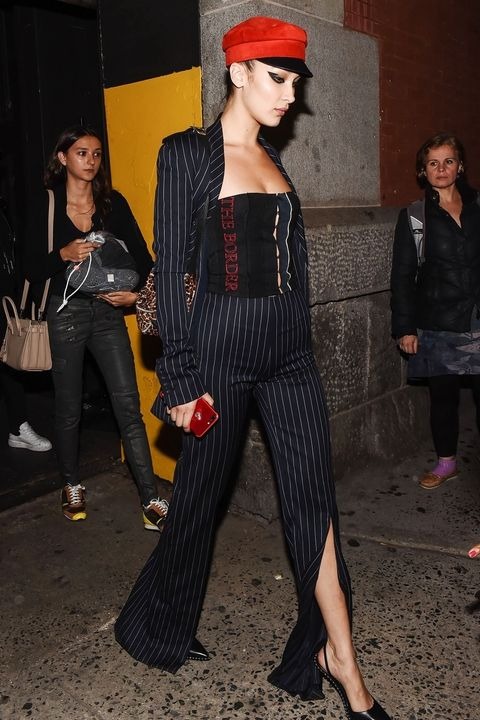 The Hadid Sisters' Top 2017 Street-Style Looks The Hadid Sisters' Top 2017 Street-Style Looks