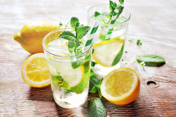 Detoxifying and cleansing your skin Detoxifying and cleansing your skin