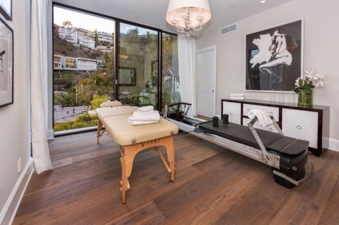 Kendall Jenner West Hollywood House Kendall Jenner West Hollywood House