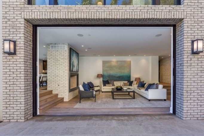 Kendall Jenner West Hollywood House Kendall Jenner West Hollywood House