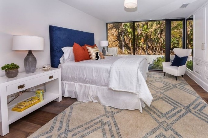 Kendall Jenner West Hollywood House Kendall Jenner West Hollywood House