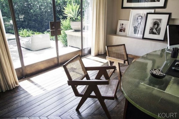 Inside Kourtney Kardashian's Weird Yet Wonderful Home Office Inside Kourtney Kardashian's Weird Yet Wonderful Home Office