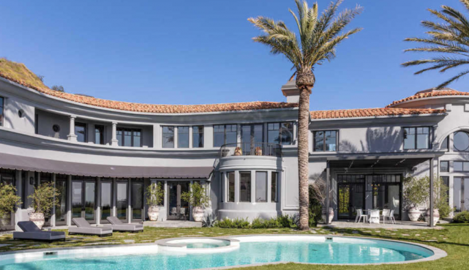 Inside Kylie Jenner's Beverly Hills Mansion 