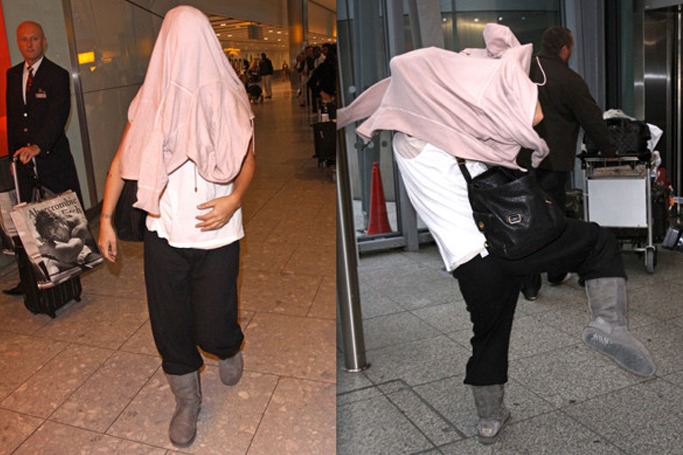 The Worst Celebrity Airport Looks EVER The Worst Celebrity Airport Looks EVER