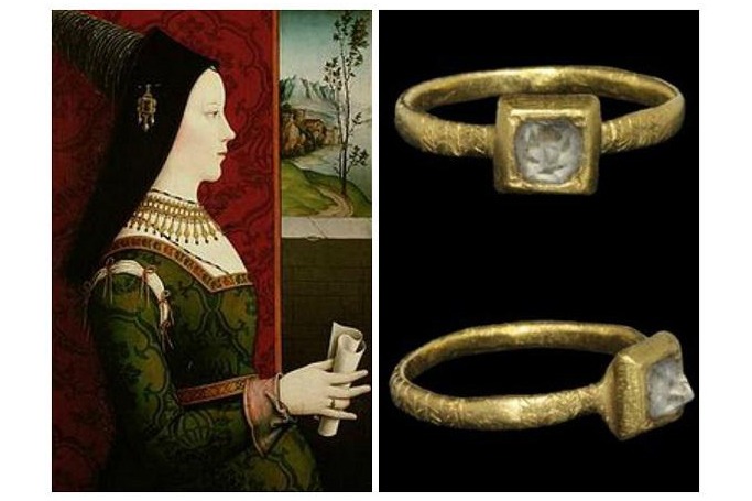 The 'M' Ring Presented to Mary of Burgundy The 'M' Ring Presented to Mary of Burgundy