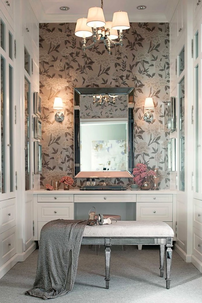 10 Makeup Vanities That Every Beauty Lover Will Want 10 Makeup Vanities That Every Beauty Lover Will Want