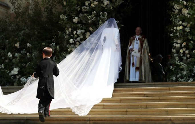 Meghan Markle's Givnechy Bridal Gown 