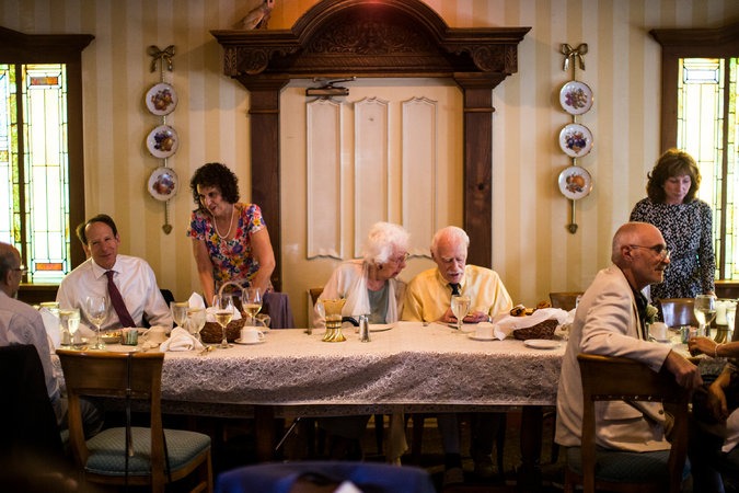 A 98 Year Old Woman Married A 94 Year Old Man After Meeting At A Gym